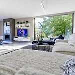 Villa Carmen, Marbella With Private Pool
