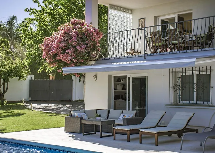 Villa Carmen, Marbella With Private Pool